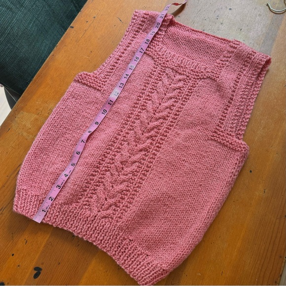 Vintage Hand-Knit Crocheted Pink Sweater Vest Size Small Cottagecore - Picture 5 of 5